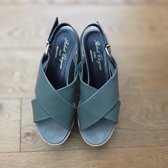 Robert Clergerie Green Leather Women's Sandals - Picture 5 of 9